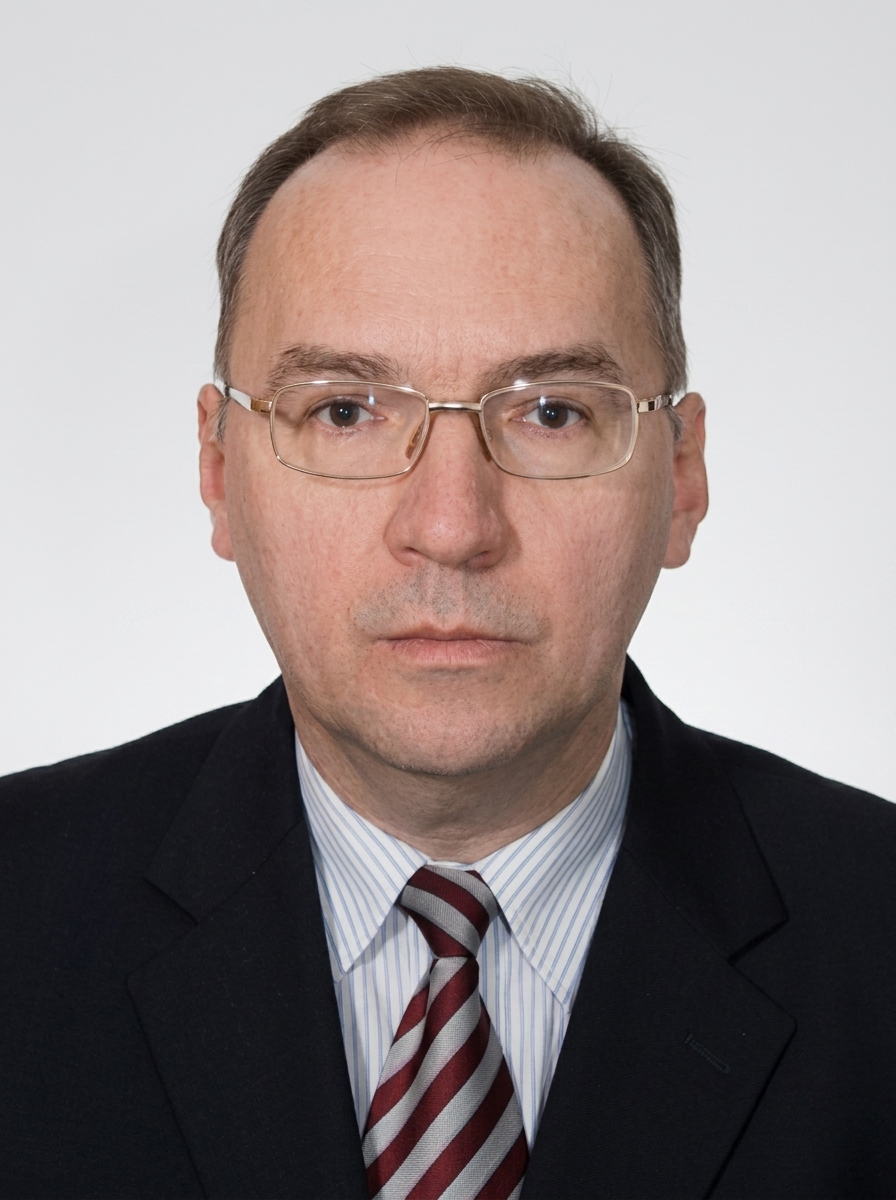 Вєдєнєєв Дмитро Валерійович